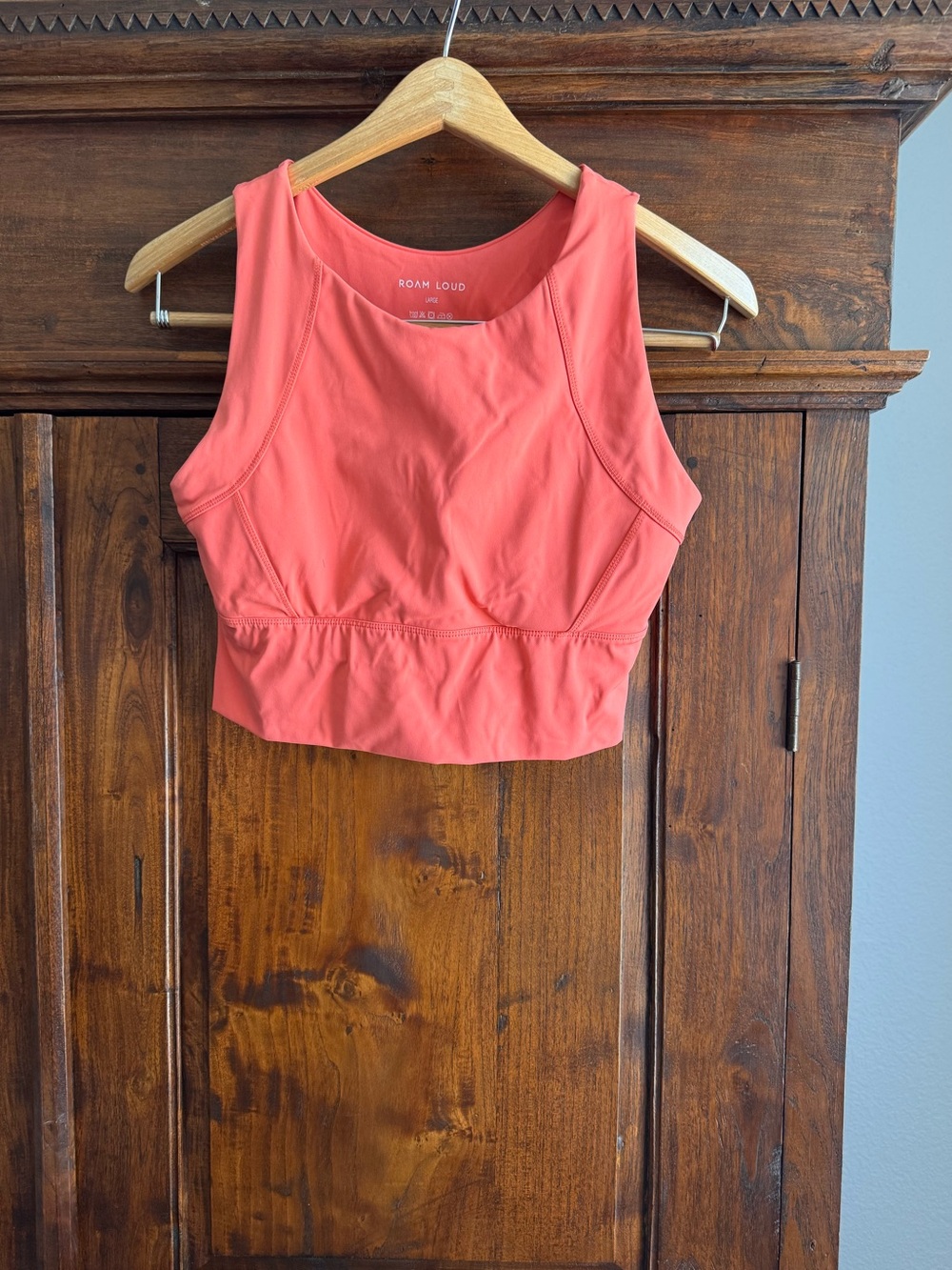Roam Loud activewear crop top